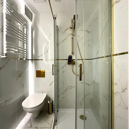 Bierutowska - Lift & Laundry Apartmán Vratislav