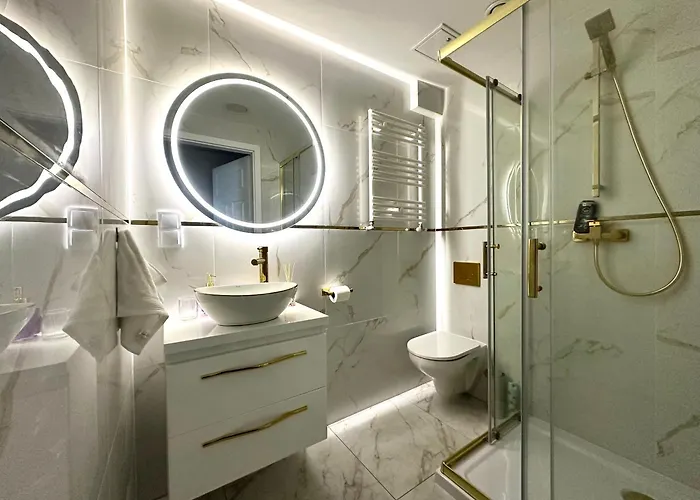 Bierutowska - Lift & Laundry Apartment