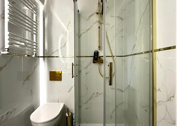 Bierutowska - Lift & Laundry Apartment Wroclaw